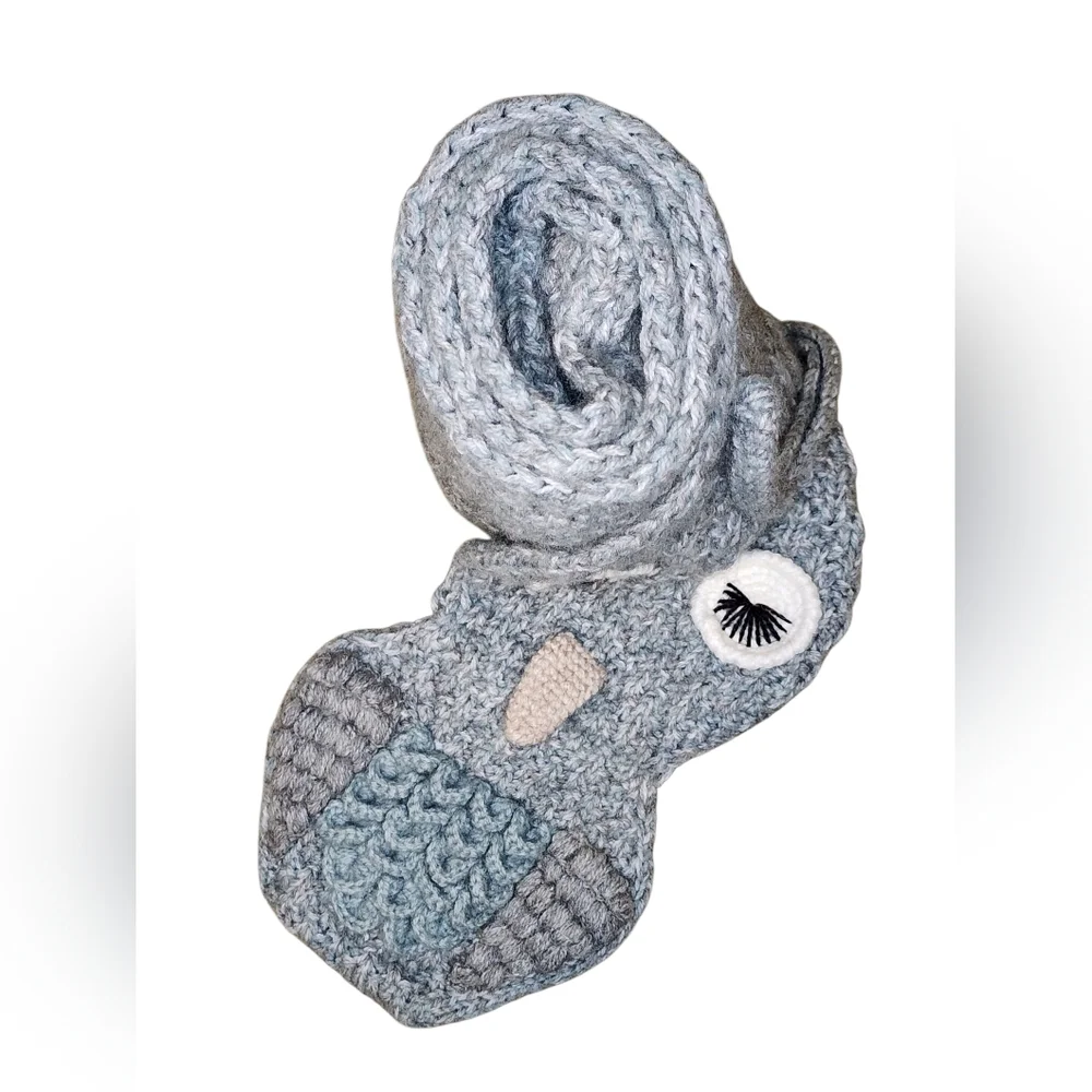 ANDES GIFTS Hand-Knitted Alpaca Blend Owl Scarf - Picture 5 of 6